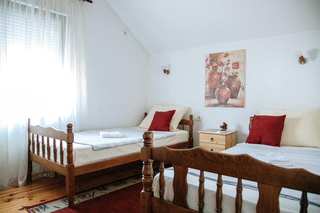 Apartment Ikar Mostar Extérieur photo